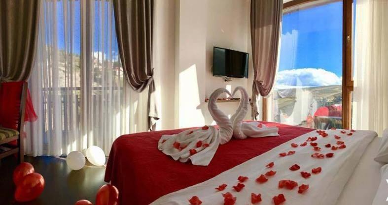 טטובו Hotel Scardus מראה חיצוני תמונה